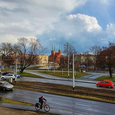 Apartamenty Jednosci 46 Wroclaw Bagian luar foto