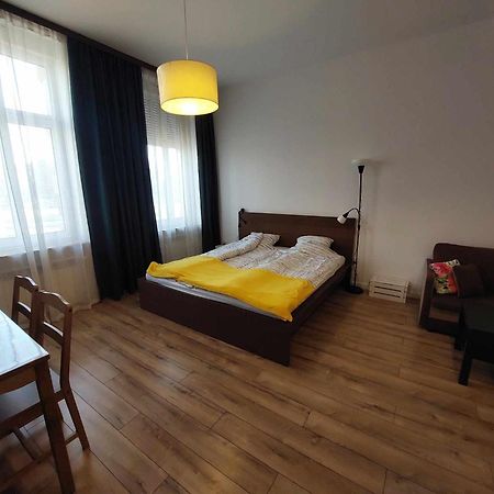 Apartamenty Jednosci 46 Wroclaw Bagian luar foto